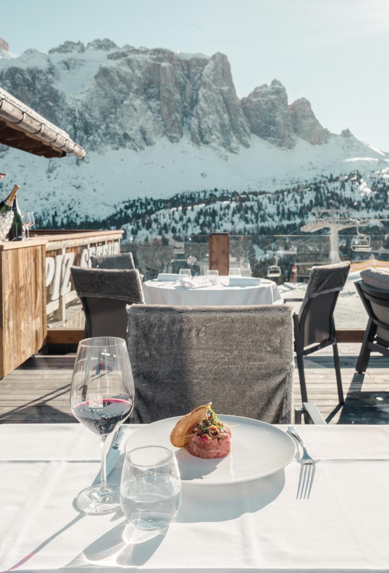 Hotel Piz Seteur Wolkenstein in Gröden Exterior foto